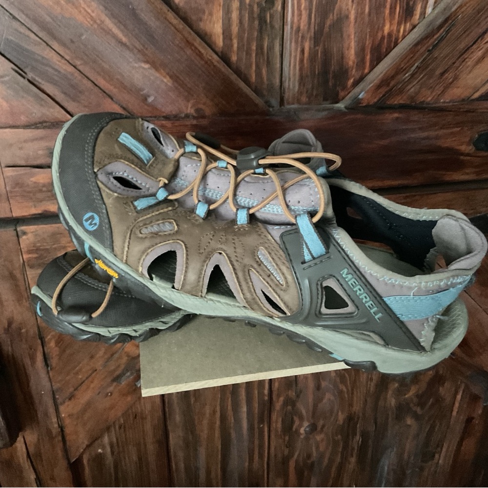 Merrell Vibram Unifly Shoes 10.5 Women’s Brown Blue Sandals Hike Camp Water